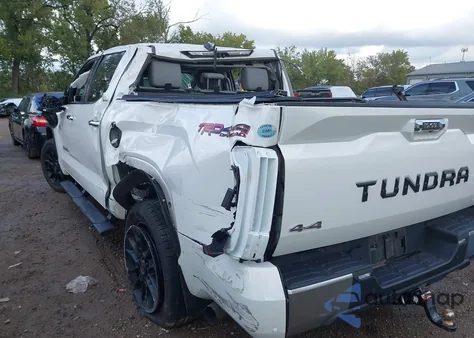 2022 Toyota Tundra Limited из США, поврежденный, VIN 5TFJA5DB7NX021209